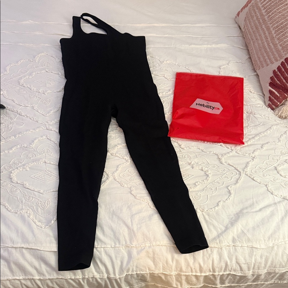 Black Ribbed One-Shoulder Jumpsuit